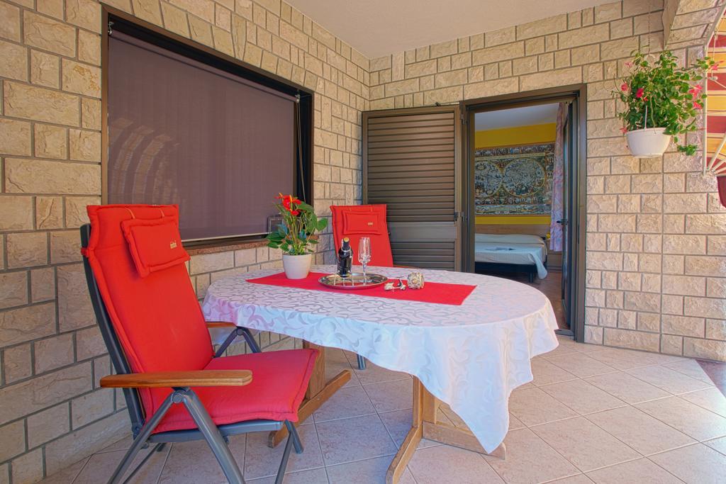 Apartments Daniela Novigrad Istria Oda fotoğraf